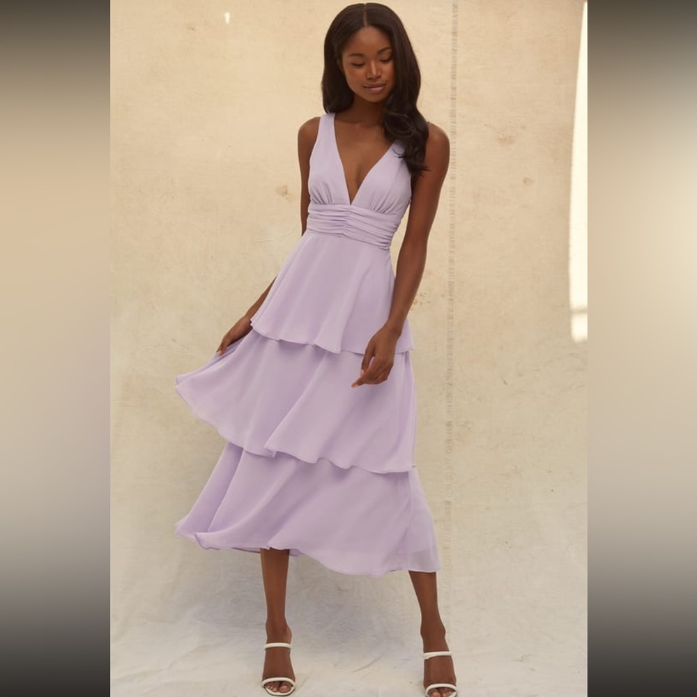 Lulu’s Celebration time lavender sleeveless tiered midi dress